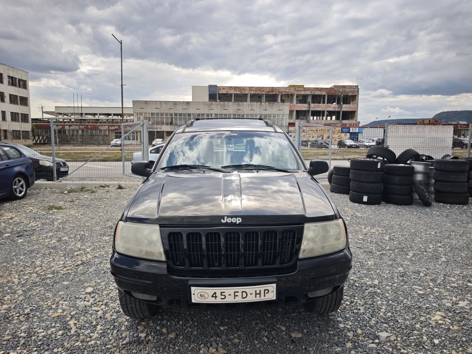 Jeep Grand cherokee 4.7 V8 LIMITED , снимка 2 - Автомобили и джипове - 56104508