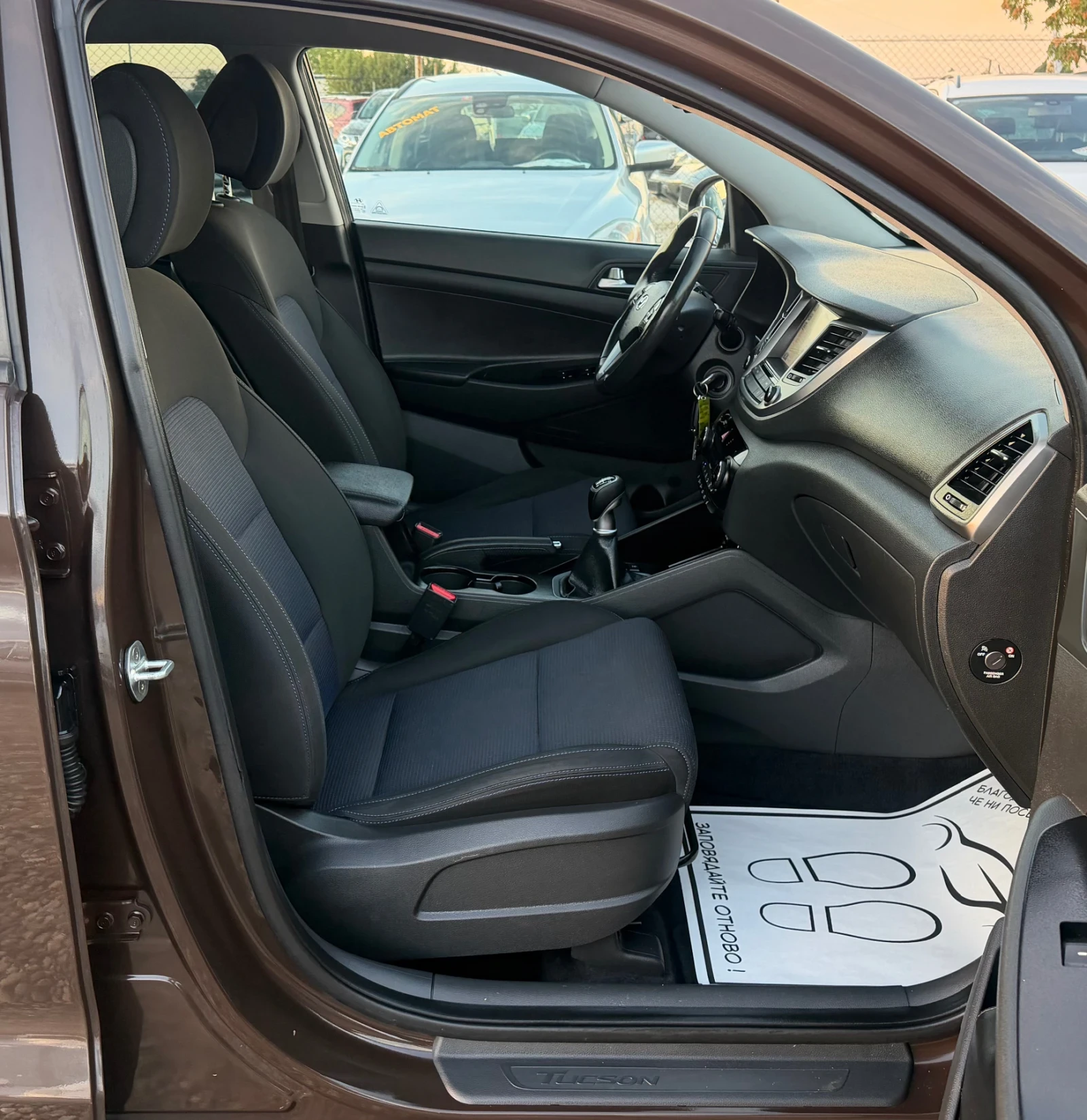 Hyundai Tucson 1.7CRDI* НАВИГАЦИЯ* КАМЕРА* ЛИЗИНГ * , снимка 16 - Автомобили и джипове - 56262332