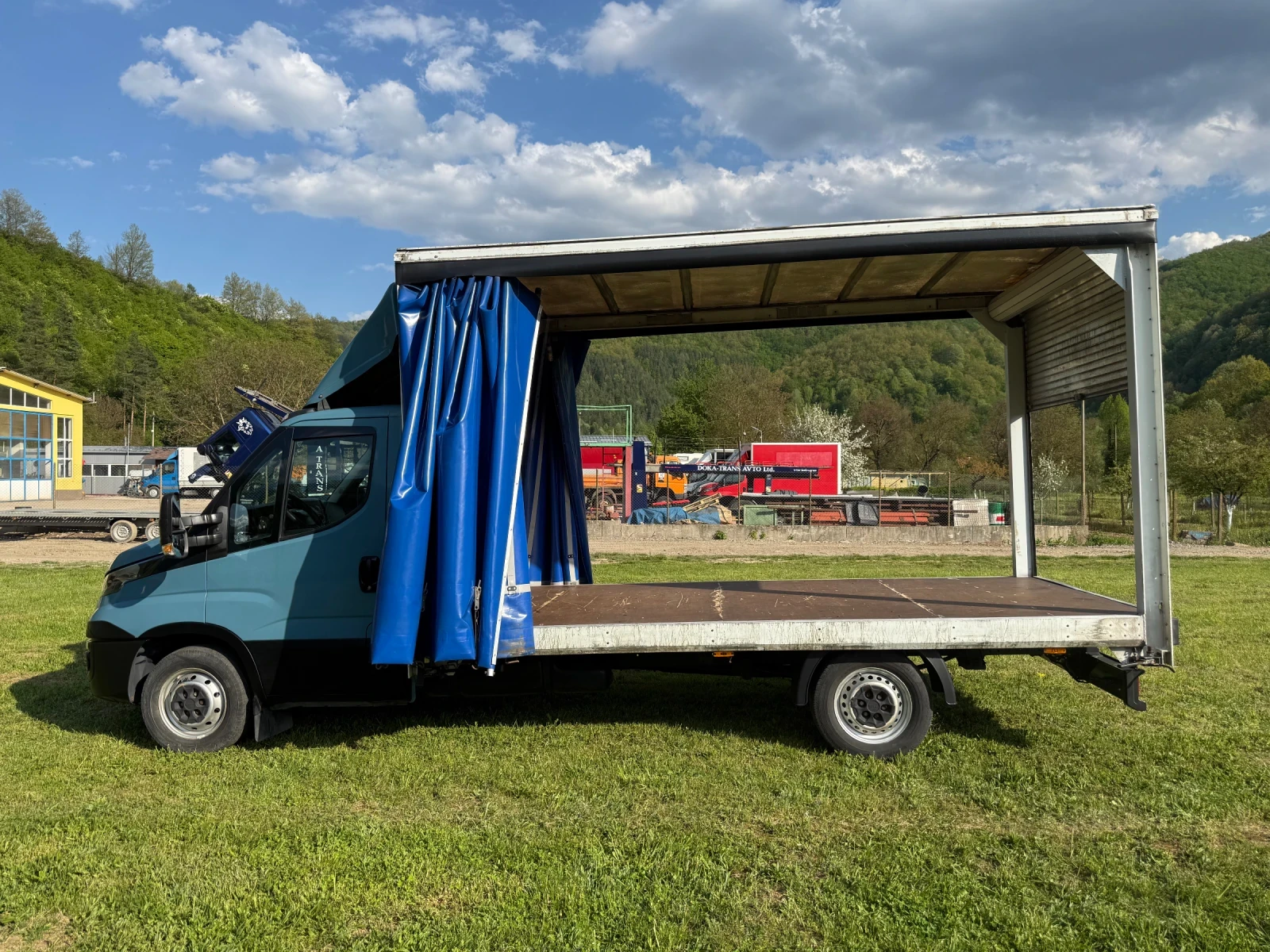 Iveco 35S18 35S18 ЩОРА БОРД МЕЖДУОСИЕ 4.10м, снимка 3 - Бусове и автобуси - 54443195