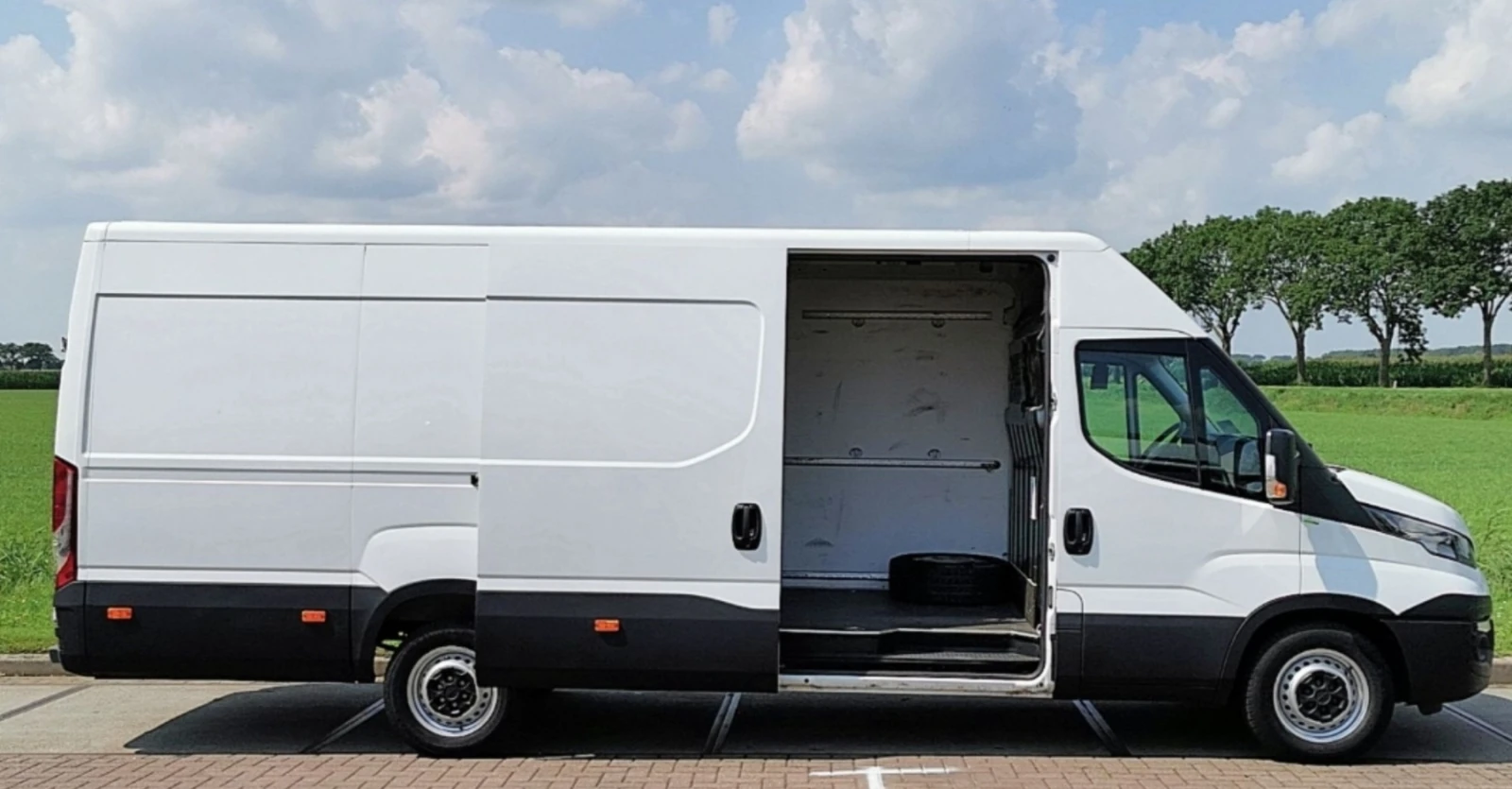 Iveco Daily 35S16 HI* MATIC MAXI, снимка 2 - Бусове и автобуси - 54461979