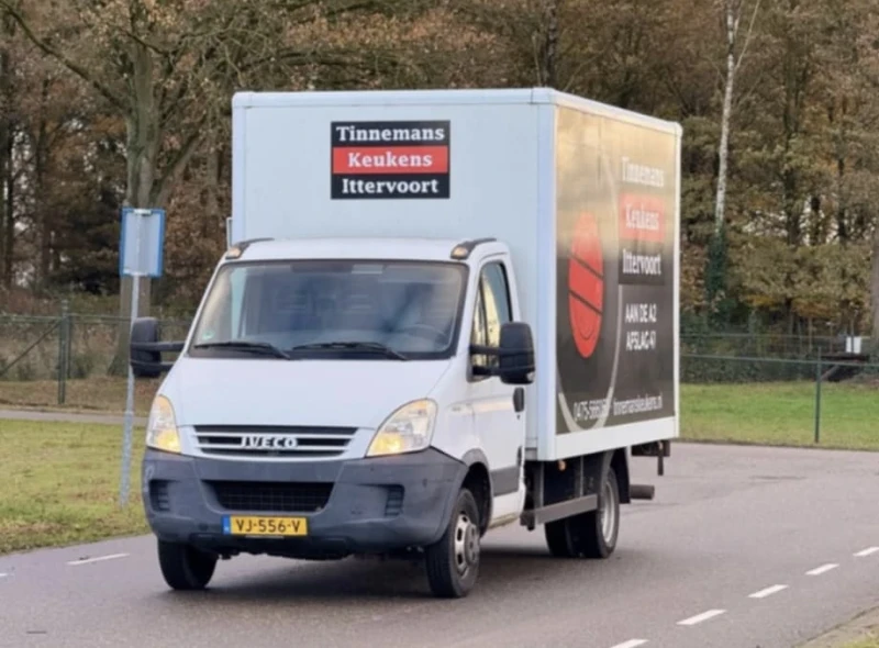 Iveco Daily 3.0, снимка 2 - Камиони - 52789788