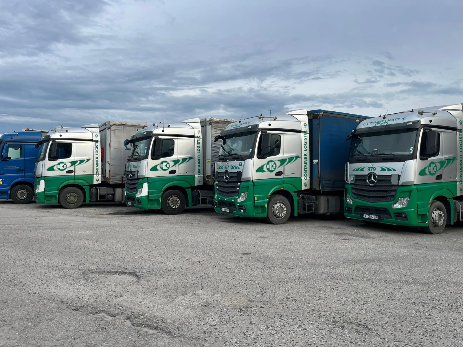 Mercedes-Benz Actros, снимка 3 - Камиони - 54990671