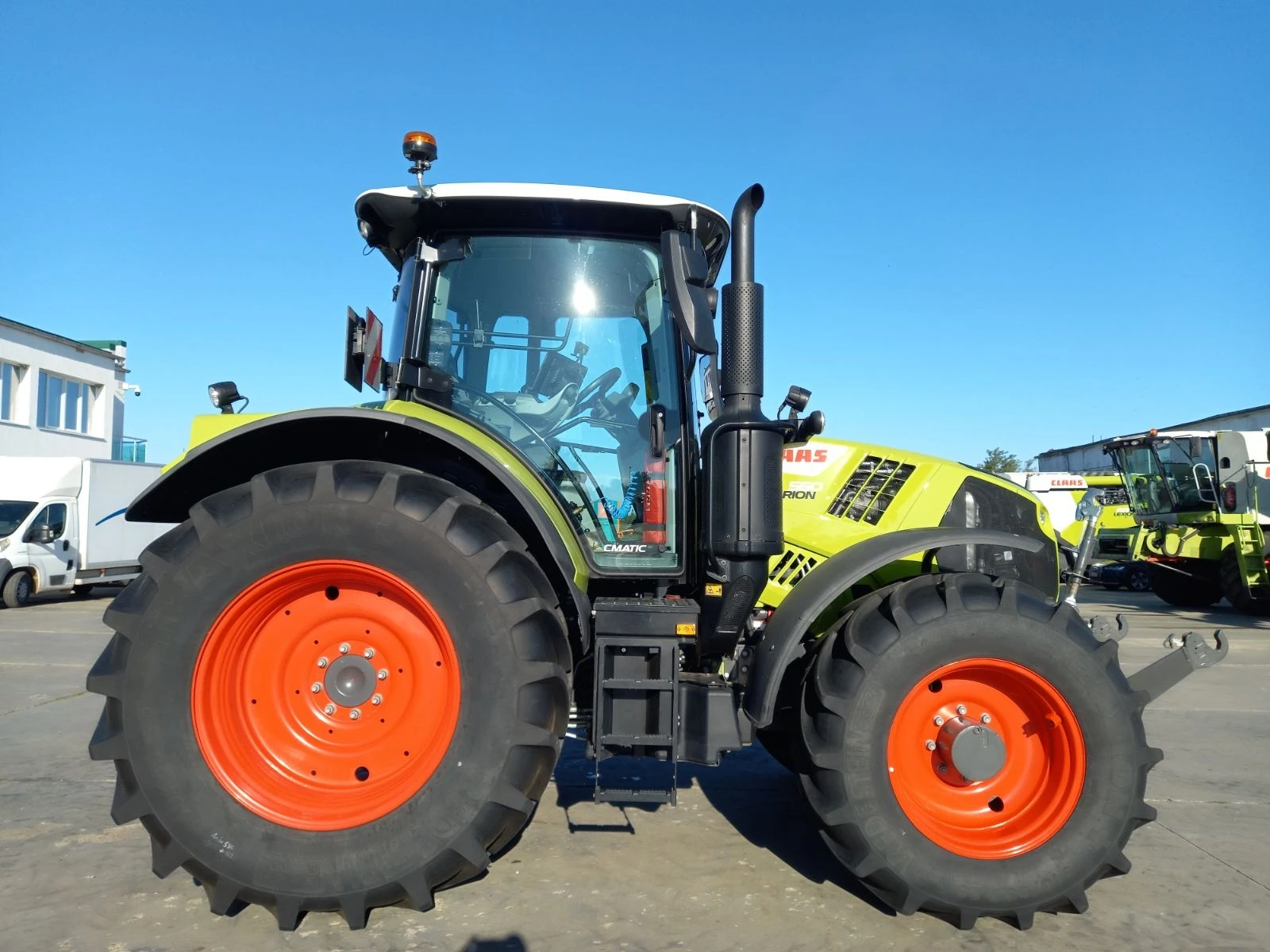 Трактор Claas Arion 550 CMATIC - изображение 8