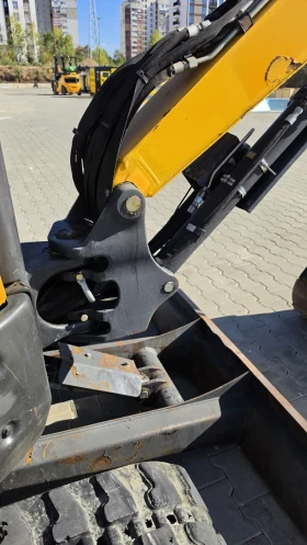 ����� Bobcat E26 | Mobile.bg � ����� ������ 13