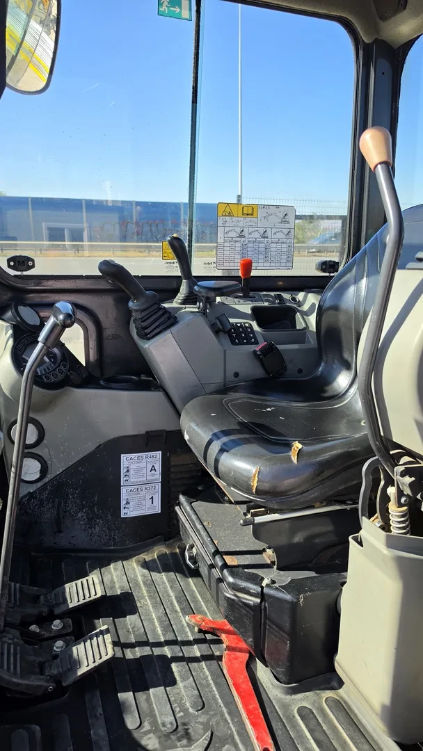 ����� Bobcat E26 | Mobile.bg � ����������� 8
