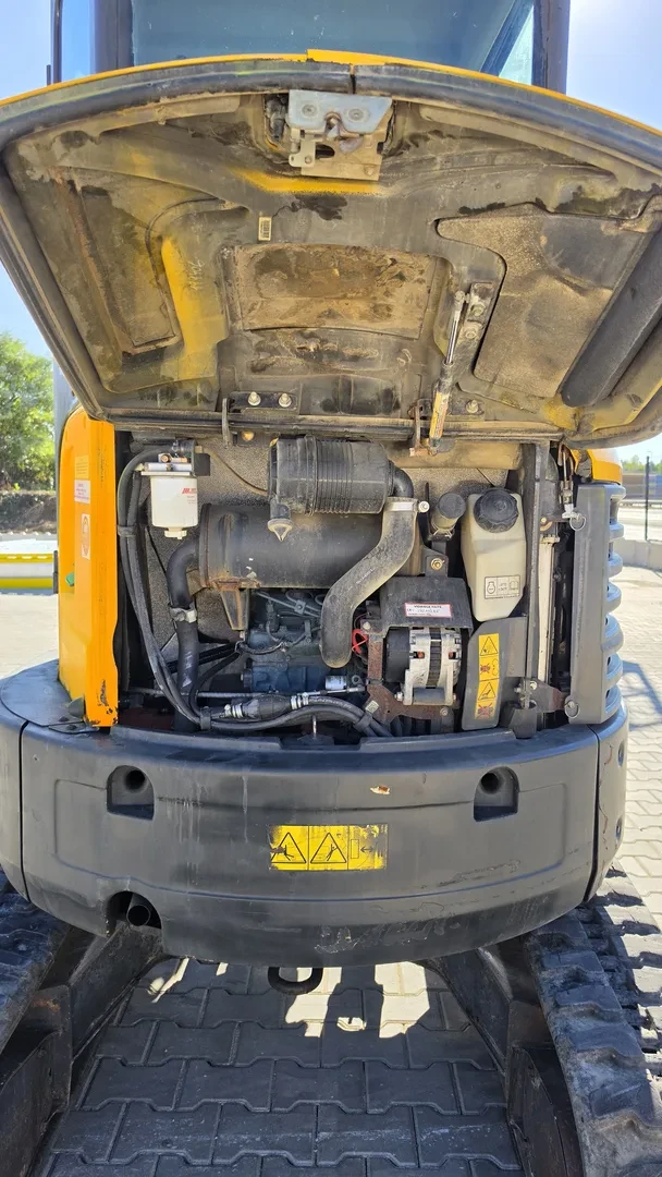 ����� Bobcat E26 | Mobile.bg � ����������� 14