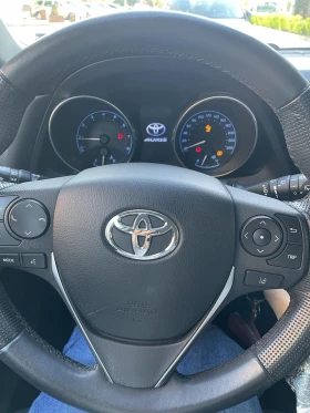 Toyota Auris, снимка 8