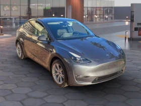 Tesla Model Y LONG RANGE SPORT * ЦЕНА ДО БЪЛГАРИЯ * (CARFAX)