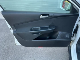 VW Passat 2.0TDI AUTOMATIK DSG NAVI KLIMATRONIK !!! | Mobile.bg    12