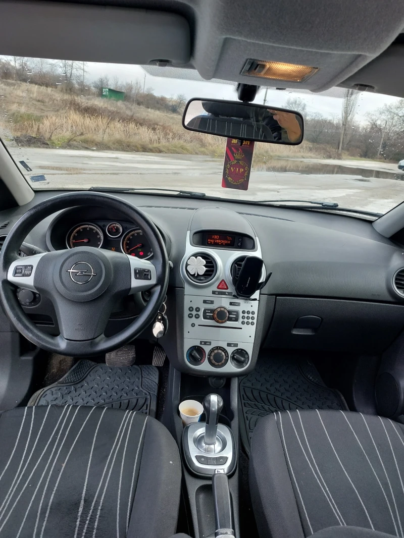 Opel Corsa 1.2, снимка 6 - Автомобили и джипове - 48269819