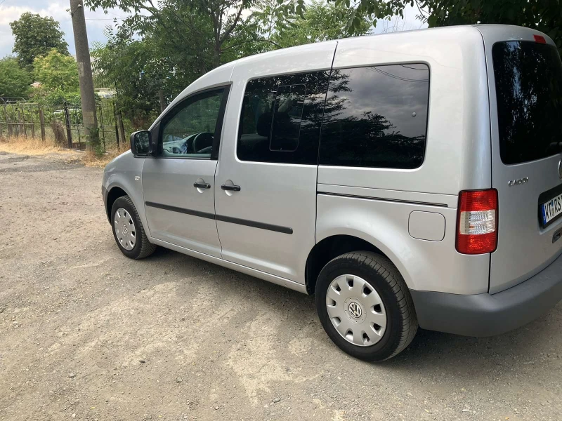 VW Caddy 1.9 TDI, снимка 5 - Автомобили и джипове - 52369313