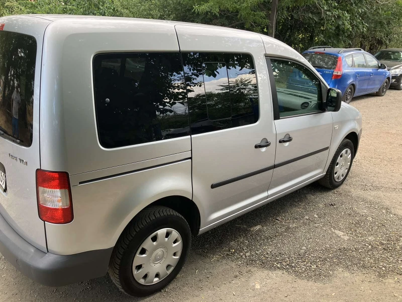 VW Caddy 1.9 TDI, снимка 3 - Автомобили и джипове - 52369313