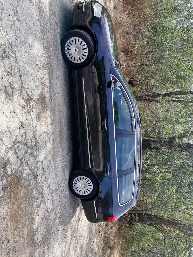 VW Passat 2.0 TDI. , снимка 14 - Автомобили и джипове - 52588402