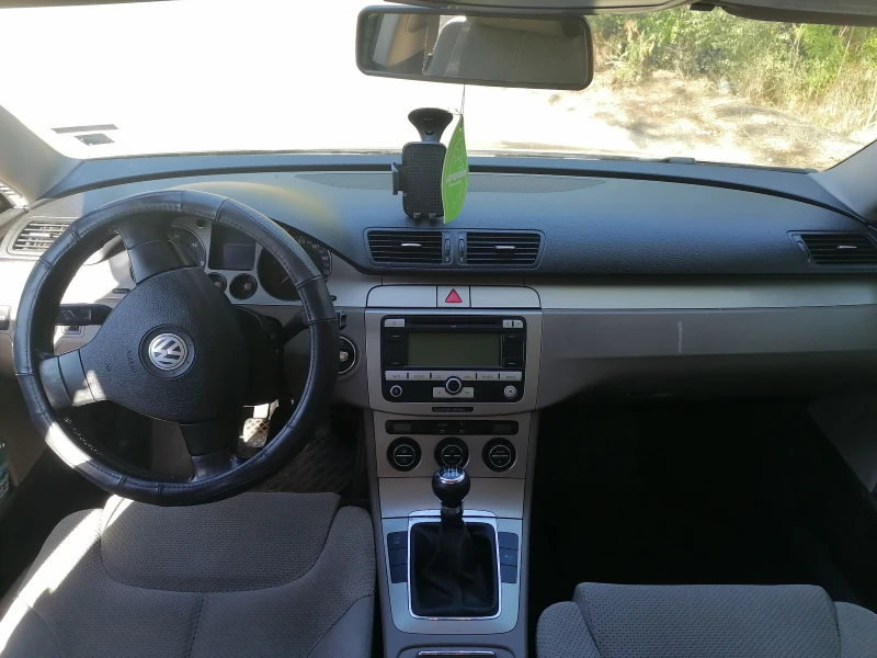 VW Passat 2.0 TDI. , снимка 6 - Автомобили и джипове - 52588402