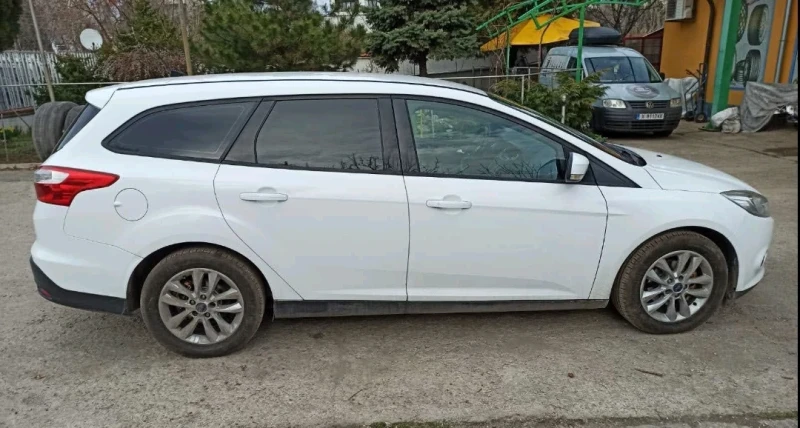 Ford Focus, снимка 12 - Автомобили и джипове - 52956543