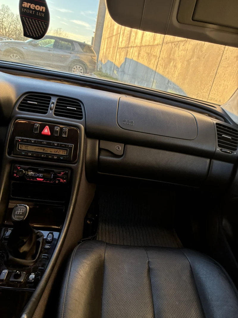 Mercedes-Benz CLK 200 Kompressor, снимка 8 - Автомобили и джипове - 52957270