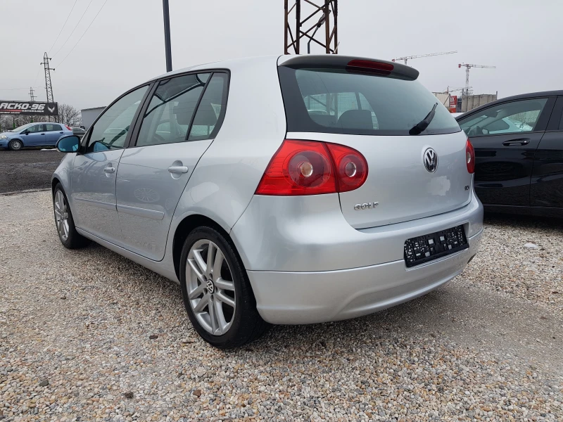 VW Golf LIMITED EDITION 1.9 TDI-105 к.с. 6 скорости ИТАЛИЯ, снимка 6 - Автомобили и джипове - 53371814