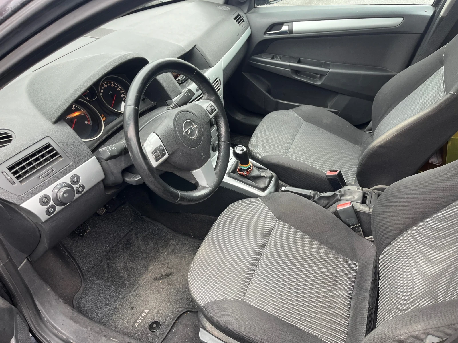 Opel Astra 1.7 CDTI ECOflex - изображение 7