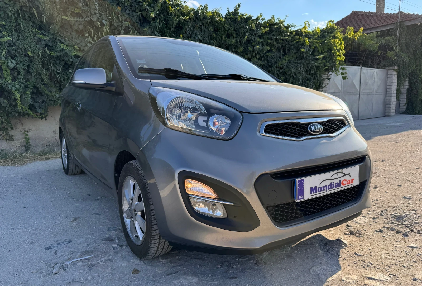 Kia Picanto 1.2i 86kc - изображение 3