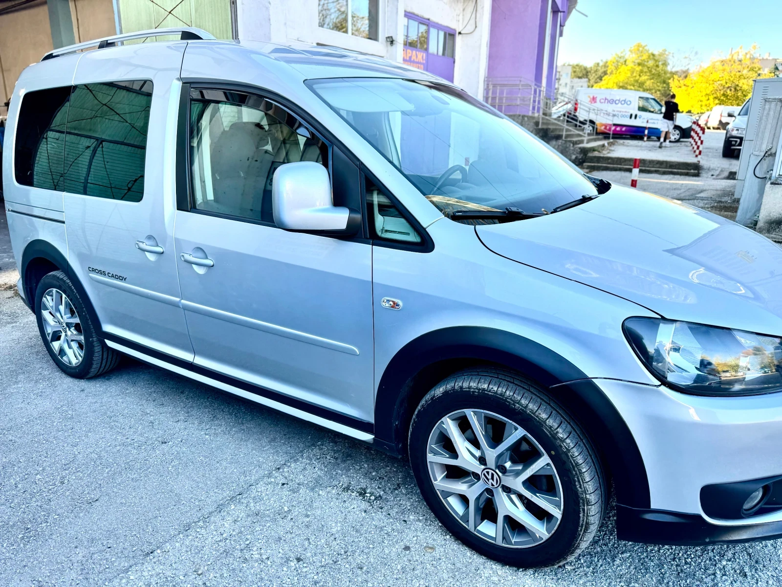 VW Caddy CROSS 2.0 tdi 140 kc. 6+ 1 - изображение 3