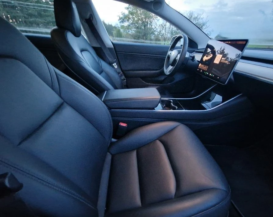Tesla Model 3  44   | Mobile.bg   15
