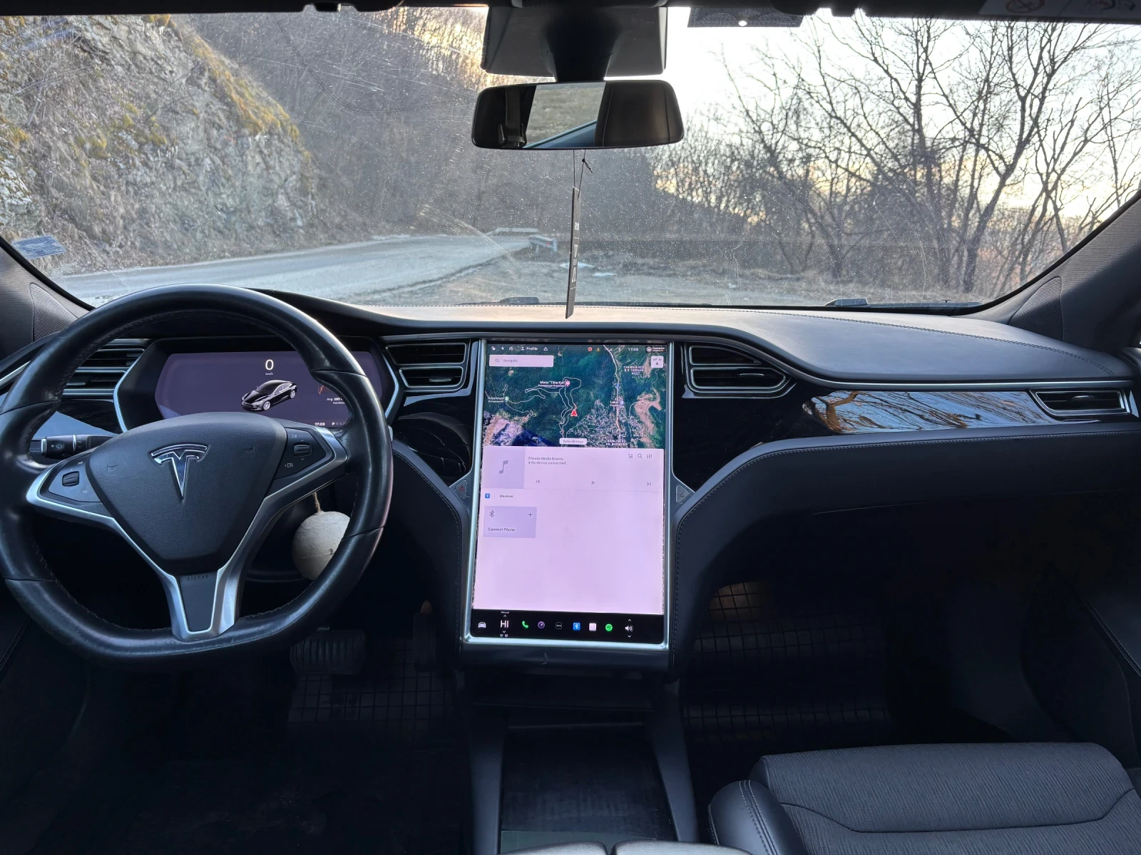 Tesla Model S  - изображение 8