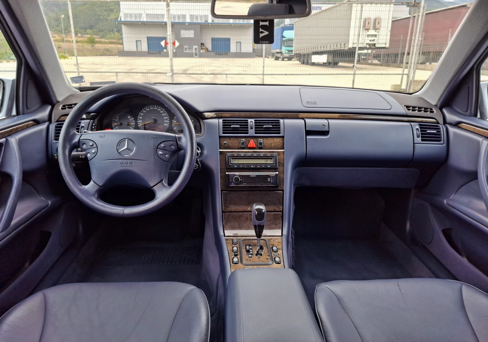 Mercedes-Benz E 320 3.2 CDI | Mobile.bg — изображение 13