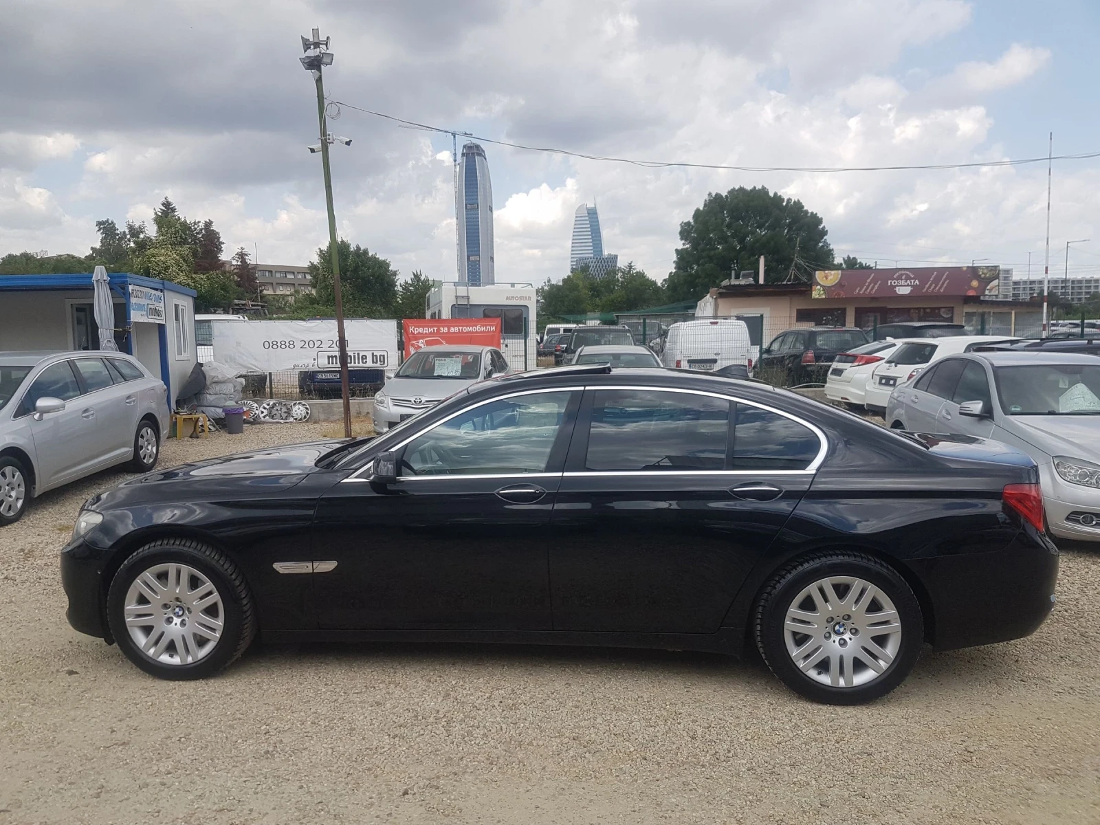 BMW 750 4.4i 408 kc. - изображение 7