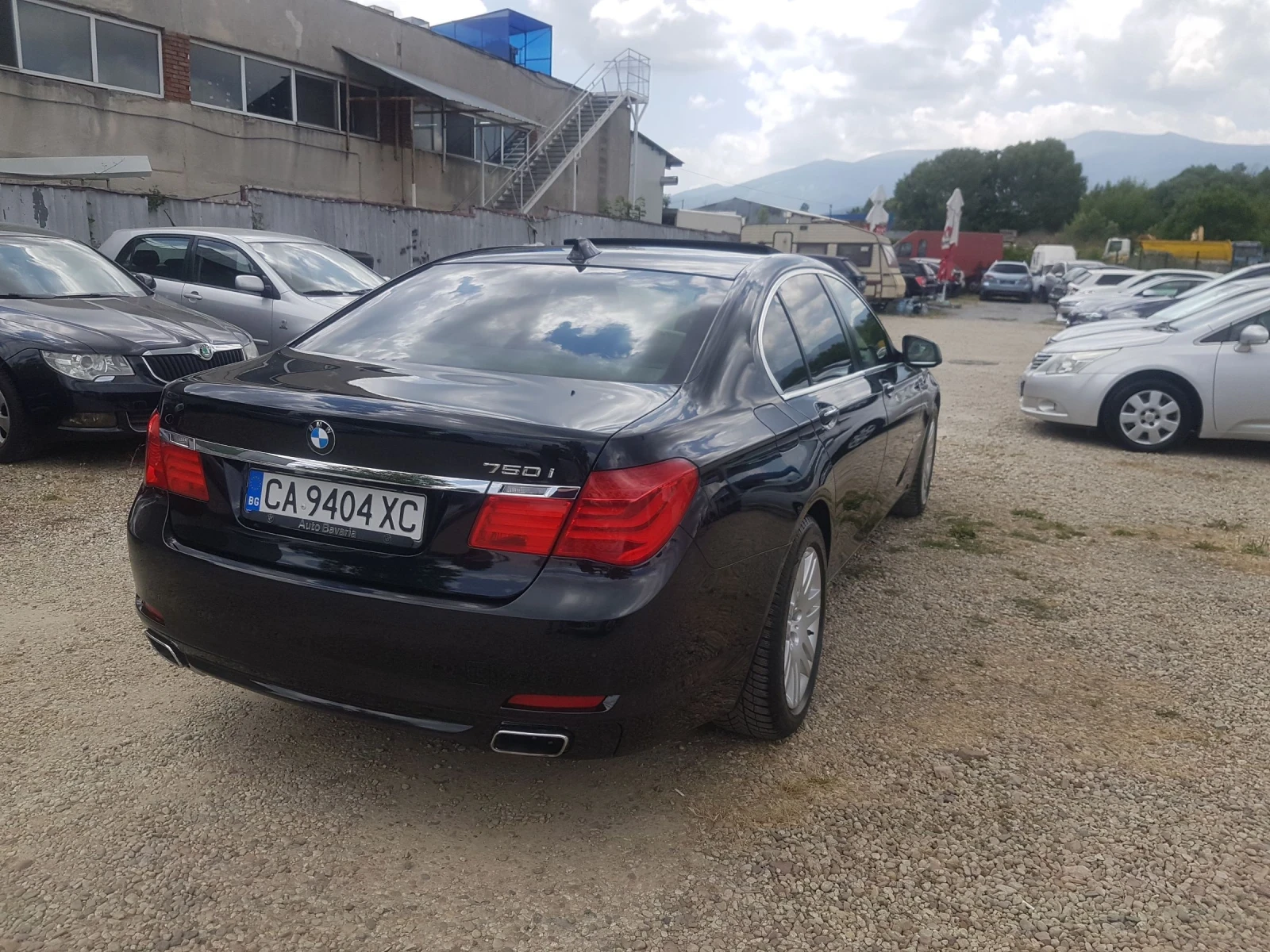 BMW 750 4.4i 408 kc. - изображение 6