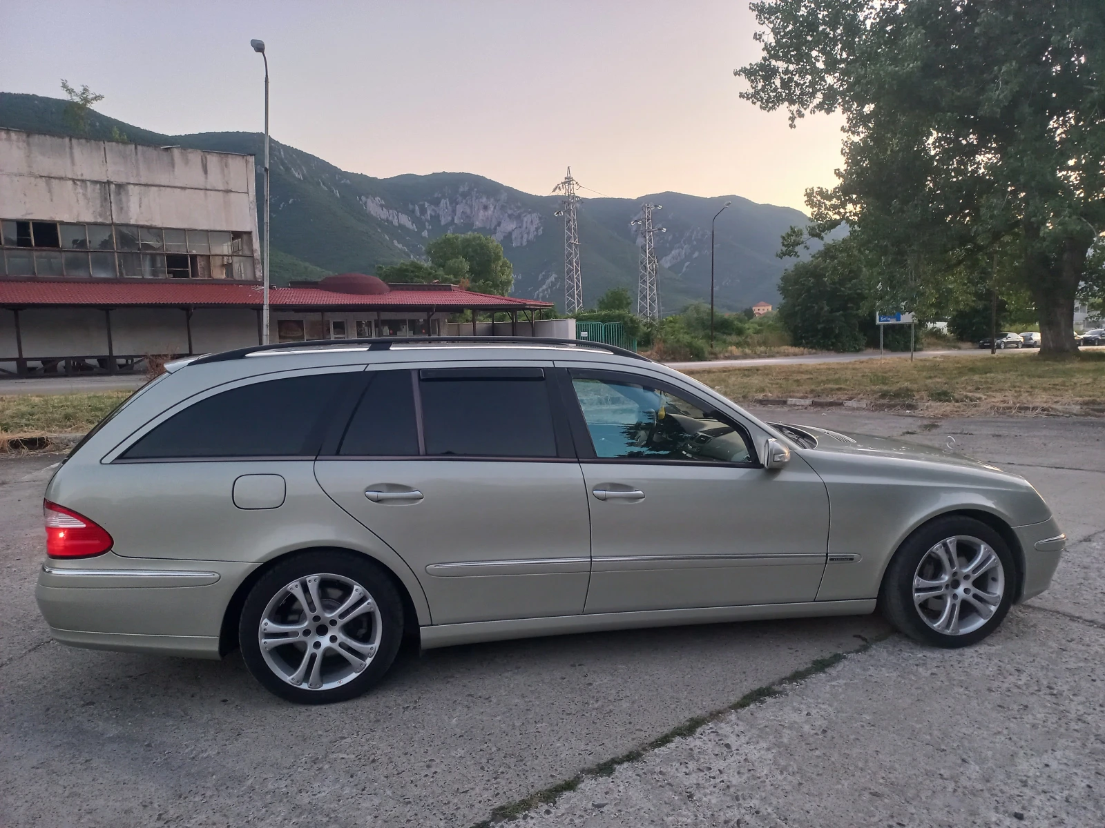 Mercedes-Benz E 320 320 CDI - изображение 7
