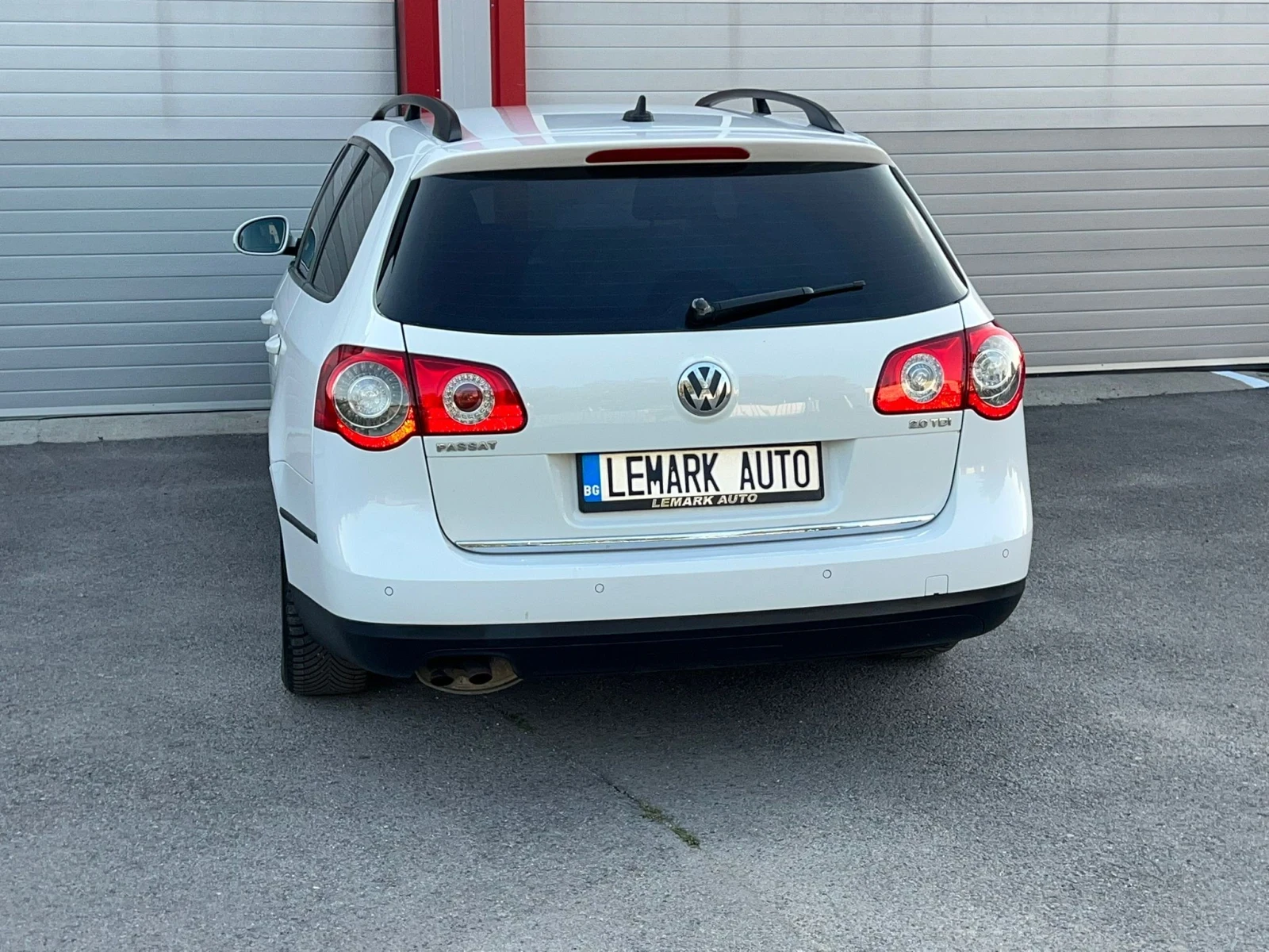 VW Passat 2.0TDI AUTOMATIK DSG NAVI KLIMATRONIK ЛИЗИНГ!!! - изображение 9