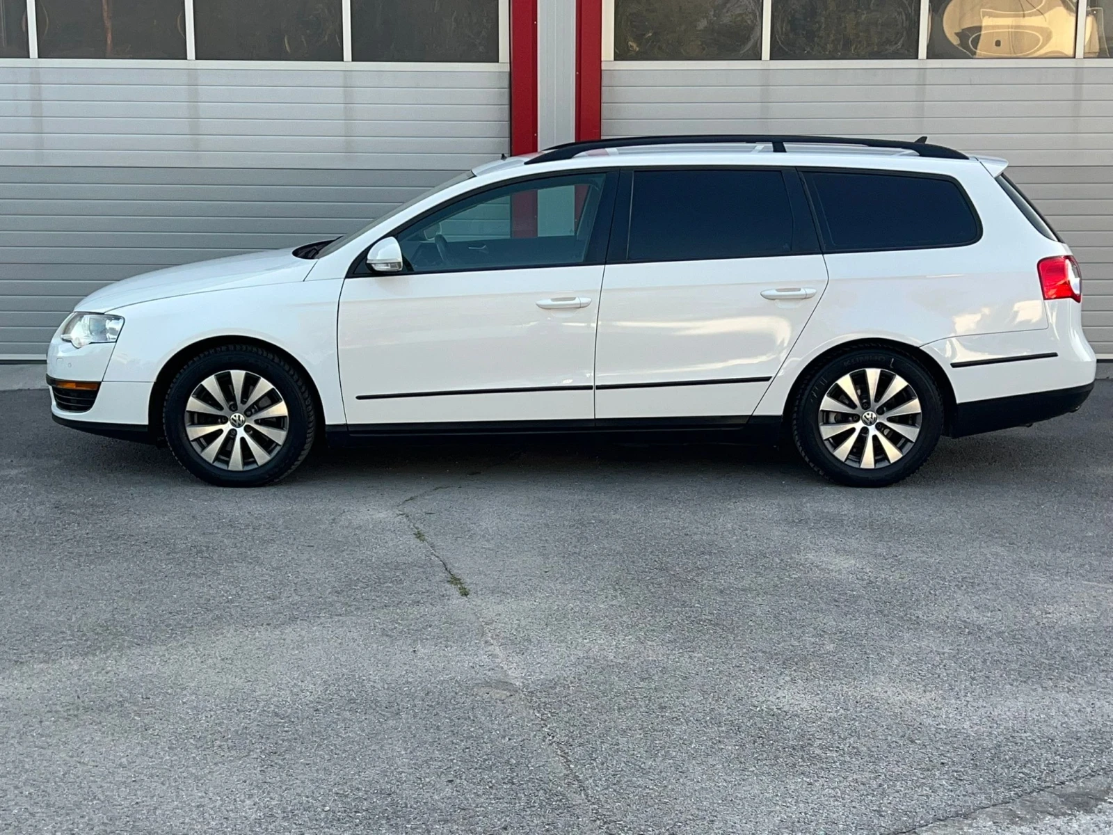 VW Passat 2.0TDI AUTOMATIK DSG NAVI KLIMATRONIK ЛИЗИНГ!!! - изображение 6