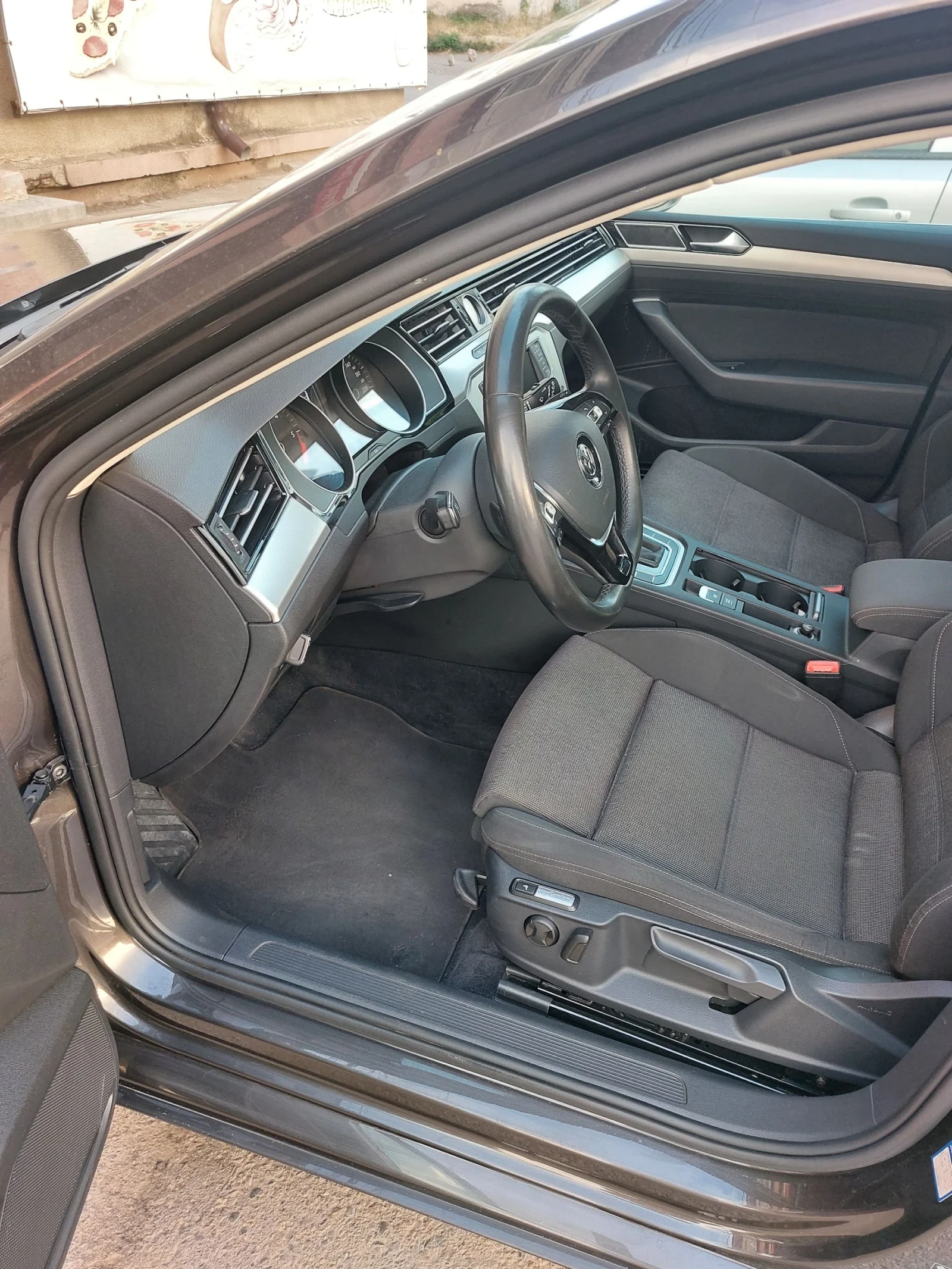 VW Passat  - изображение 5