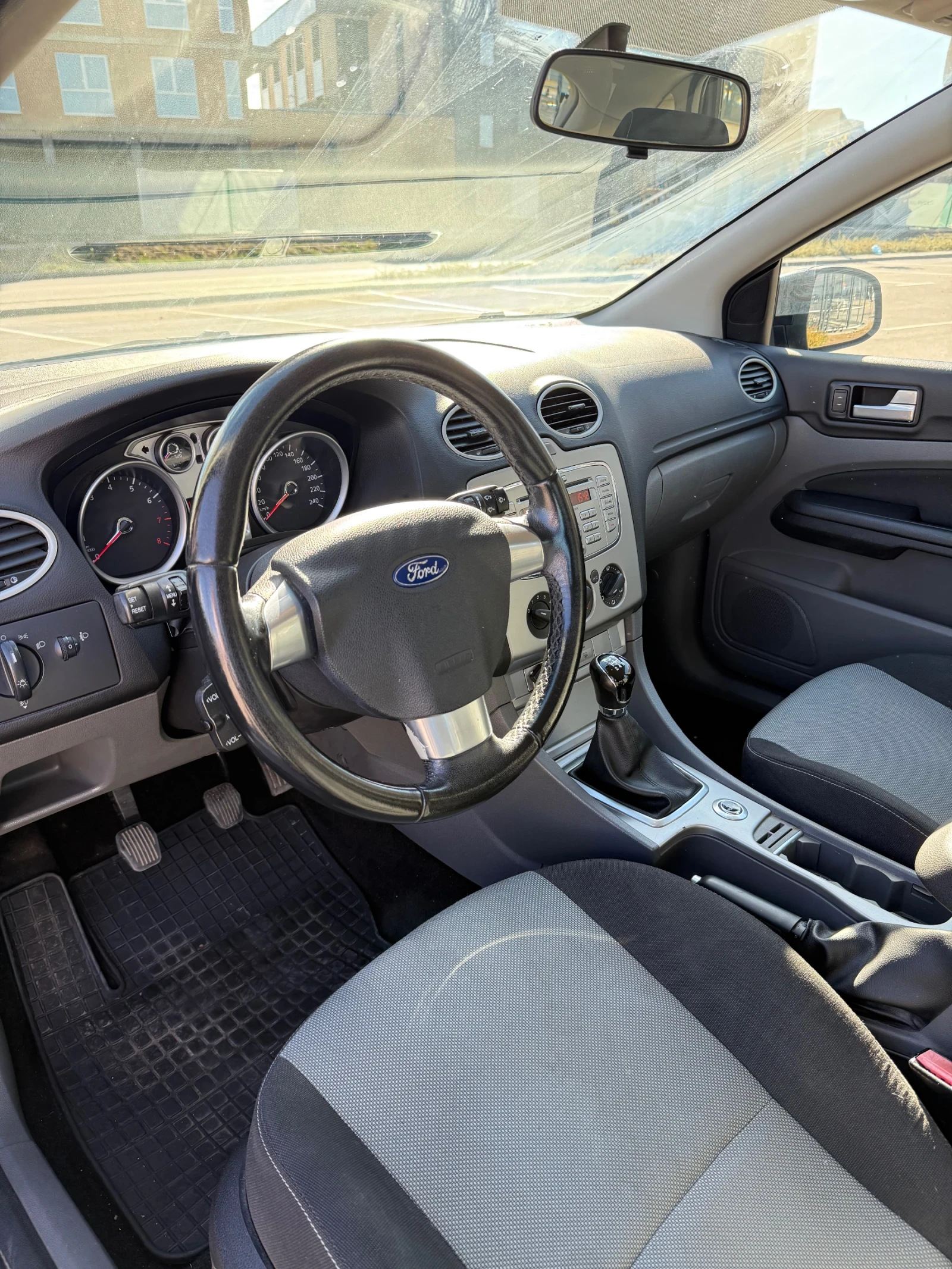 Ford Focus 1.6 LPG | Mobile.bg — изображение 8