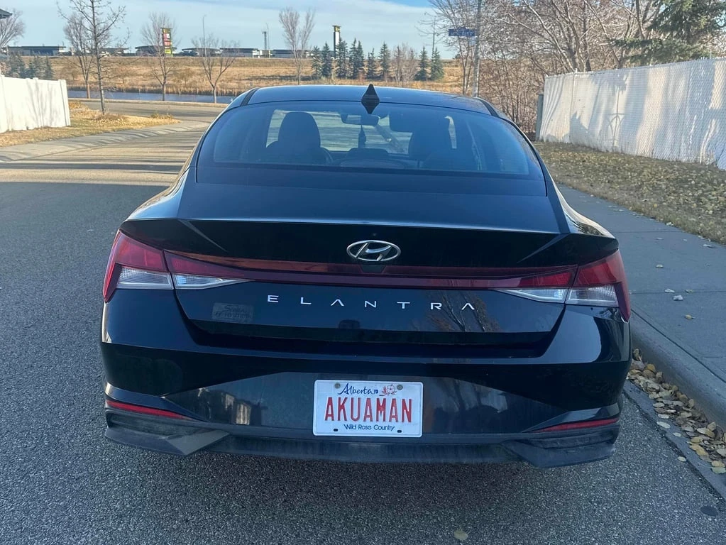 Hyundai Elantra * Essential * CARFAX * БЕЗ ПЪРВОНАЧАЛНА ВНОСКА - изображение 5