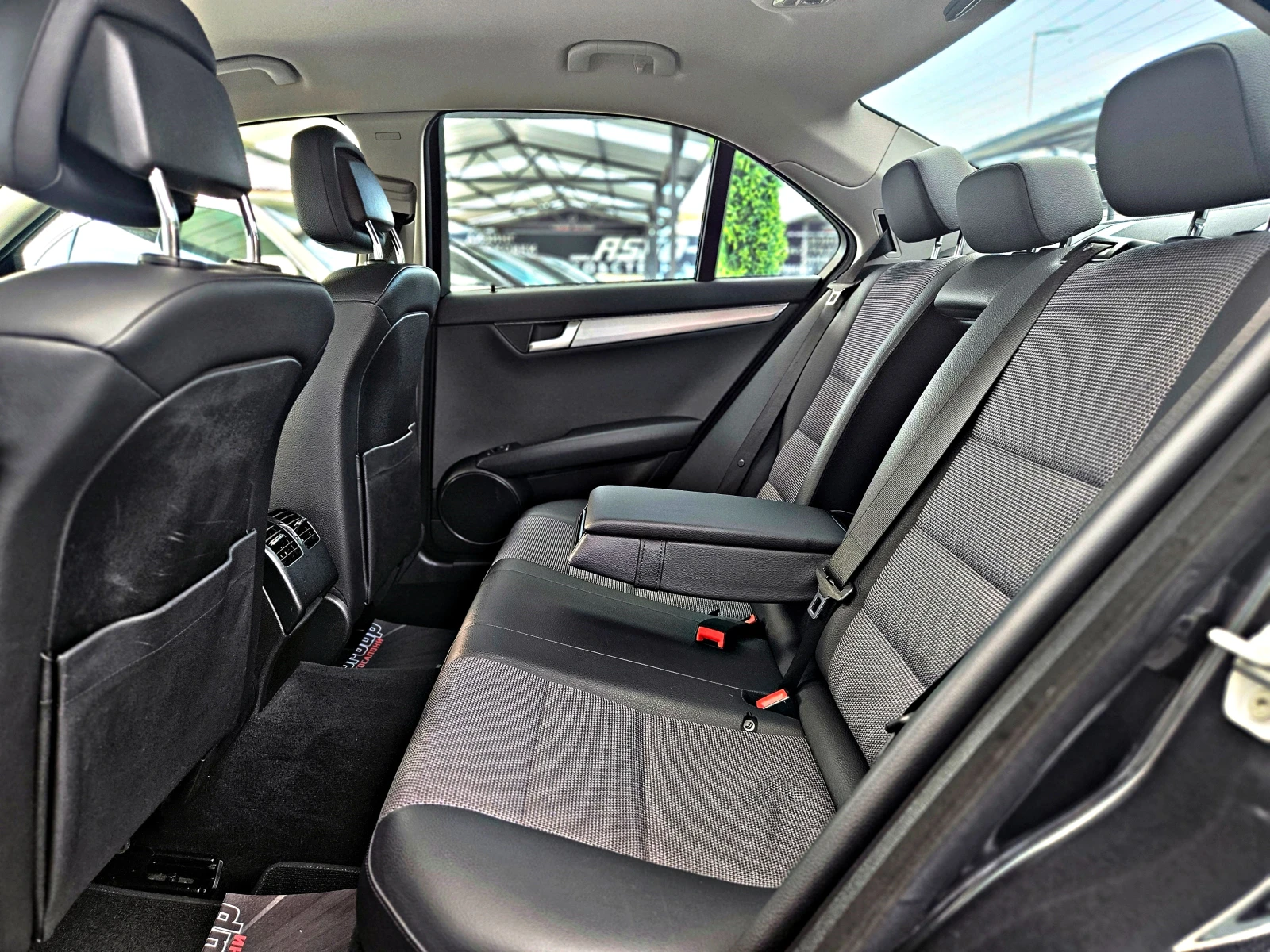 Mercedes-Benz C 220 AMG/FACE/GERMANY/ПОДГРЕВ/ADAPTIVE LIGHTS/AUTO H/LI, снимка 16 - Автомобили и джипове - 53875859