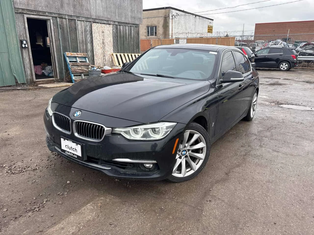 BMW 330 330e /CARFAX/Панорама/Подгрев/2 Ключа/Памет/Клип | Auto.bg — изображение 1