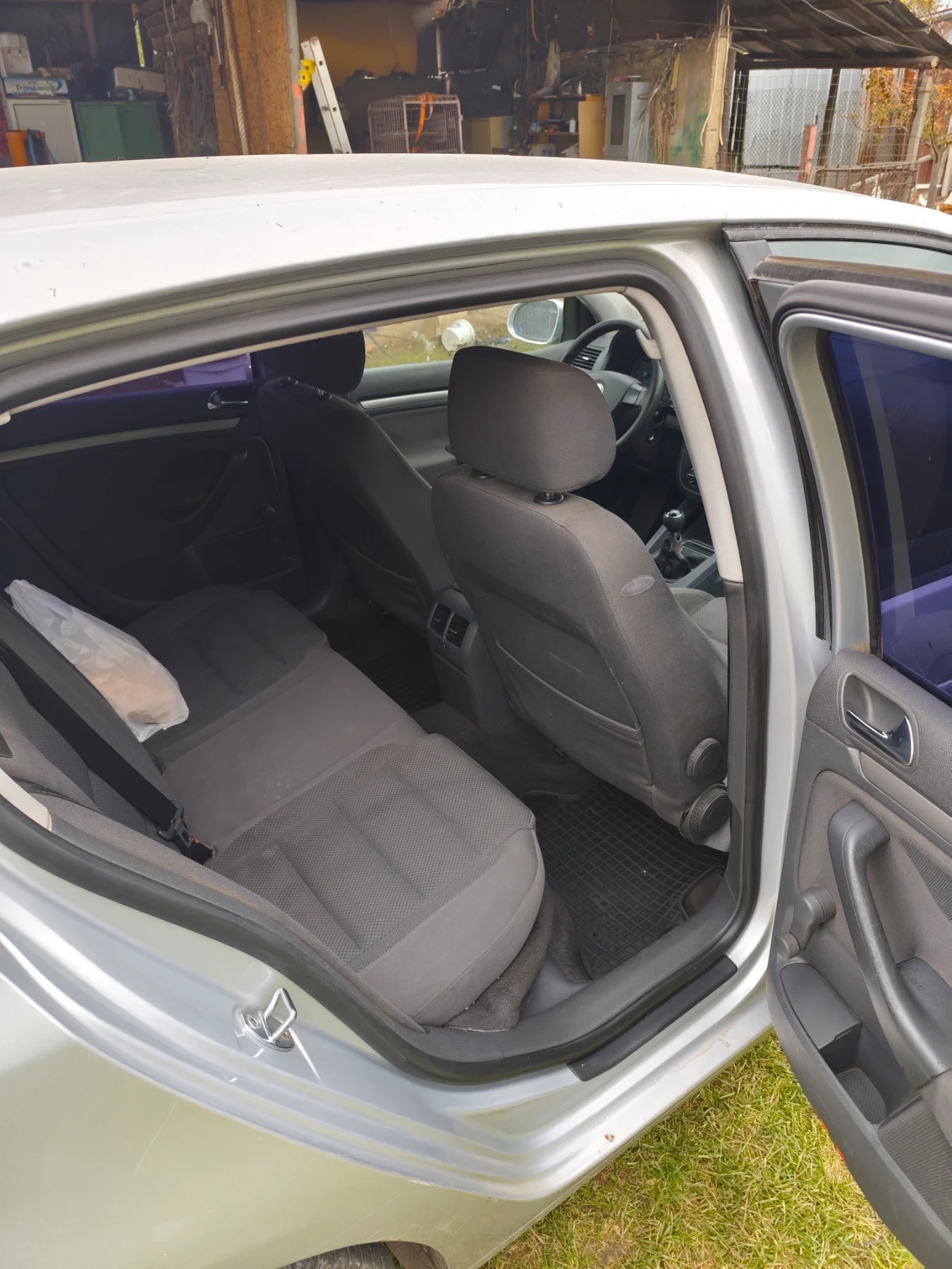 VW Golf, снимка 6 - Автомобили и джипове - 54057605