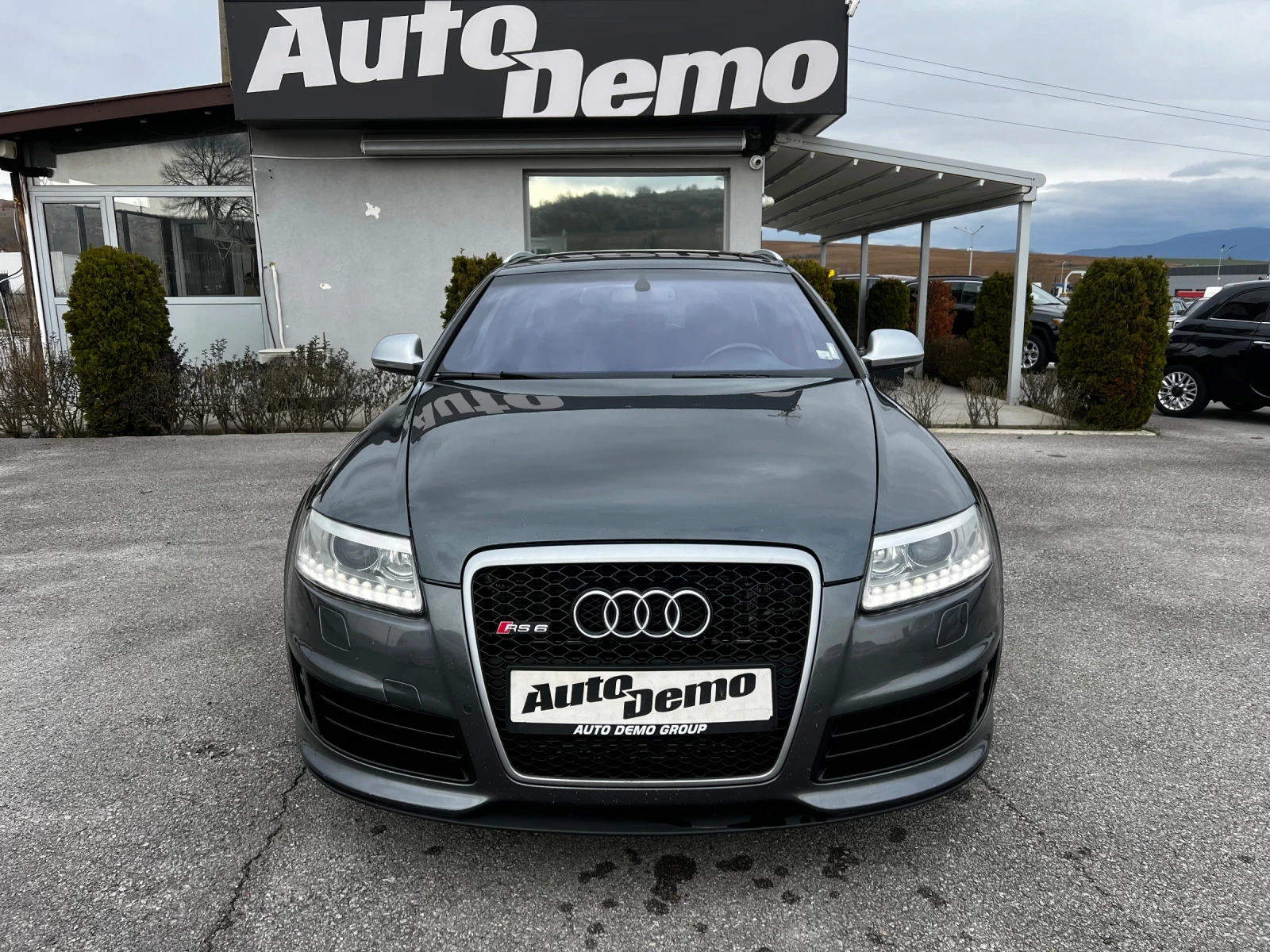 Audi Rs6 V10 TFSI, снимка 2 - Автомобили и джипове - 54133133