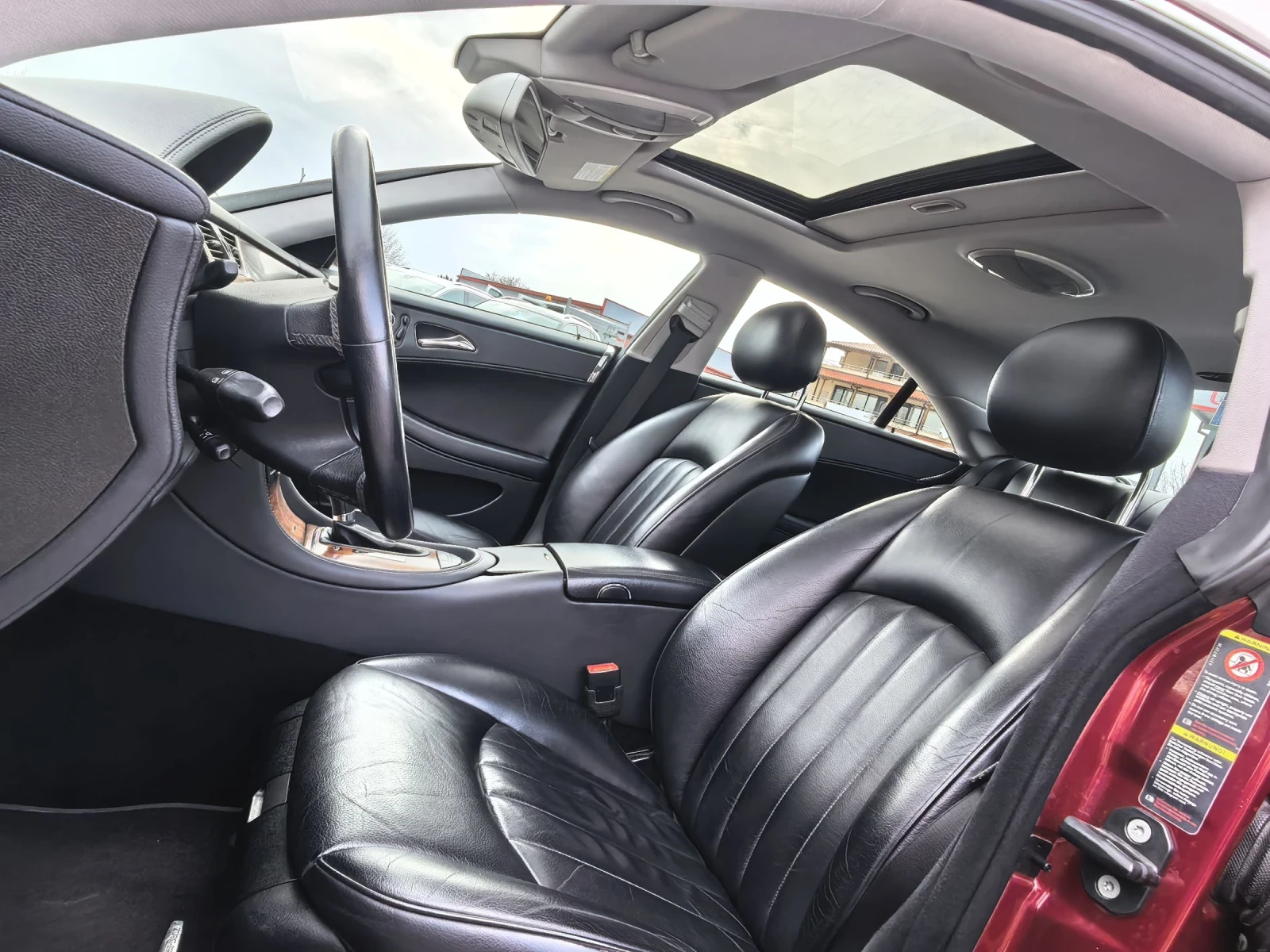 Mercedes-Benz CLS 500 Топ Състояние. Уникат. Топ. , снимка 13 - Автомобили и джипове - 54206602