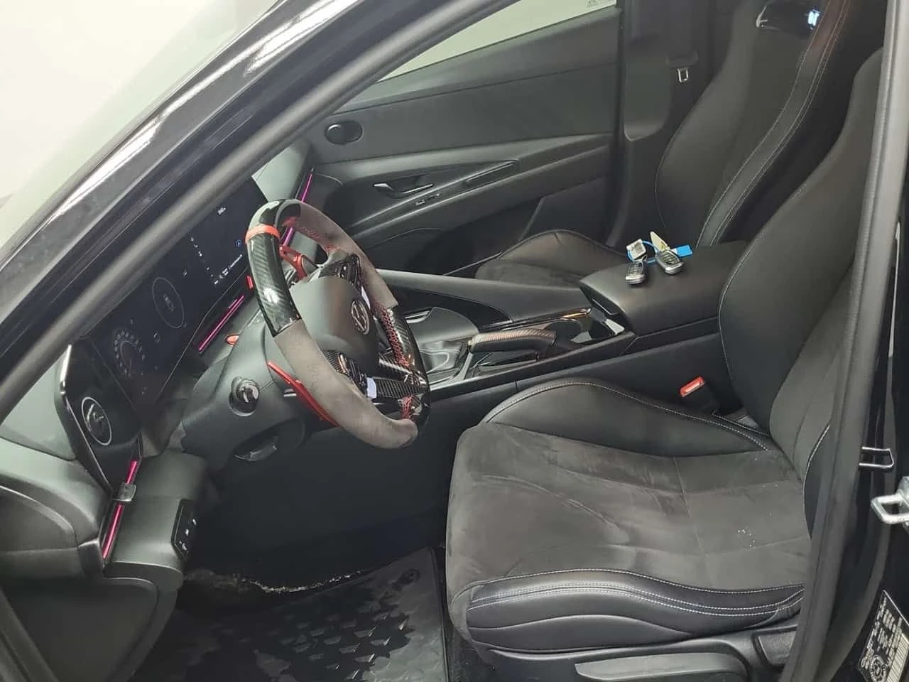 Hyundai Elantra DCT  CARFAX, снимка 5 - Автомобили и джипове - 54590694