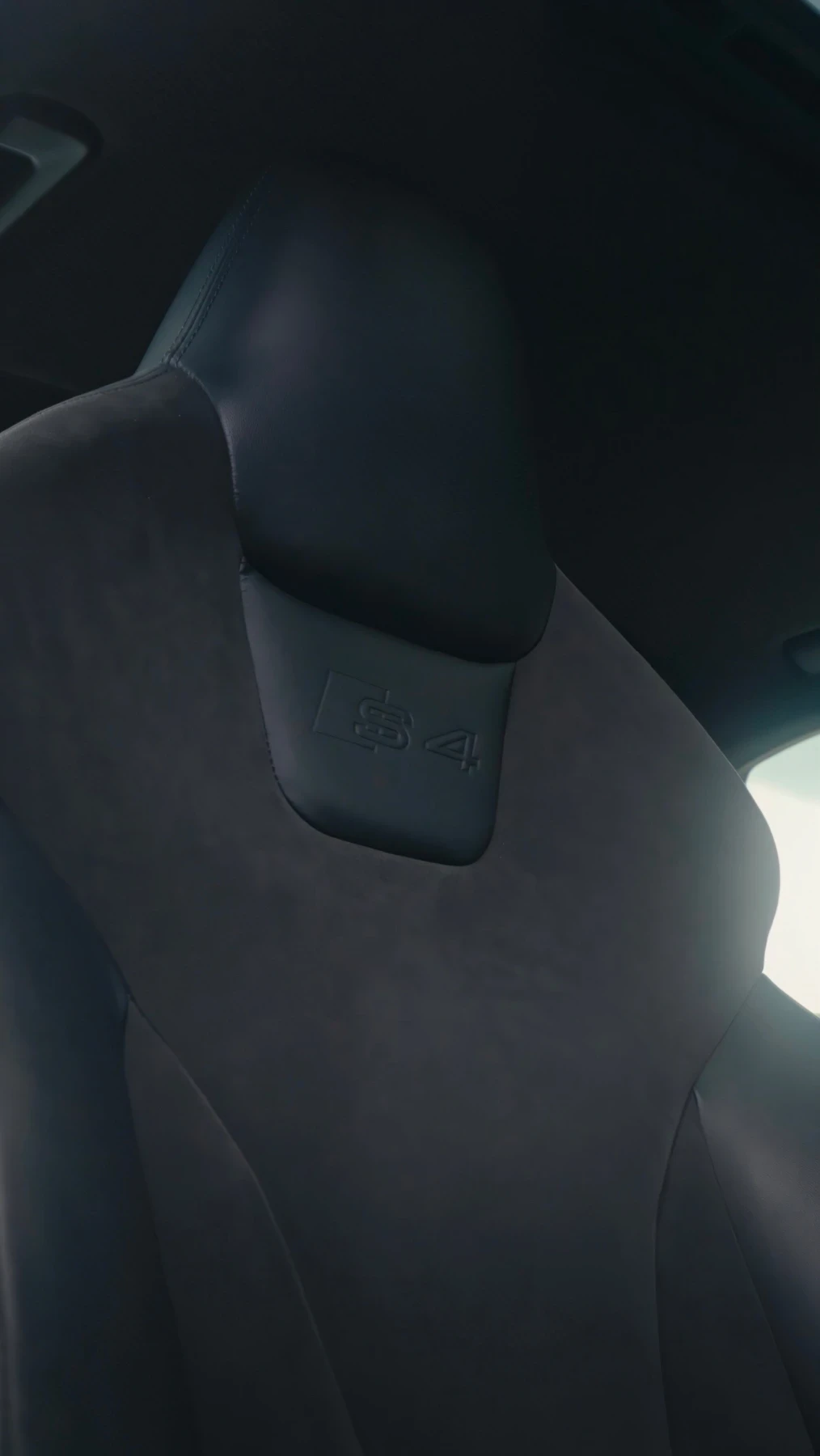 Audi S4, снимка 13 - Автомобили и джипове - 54944103