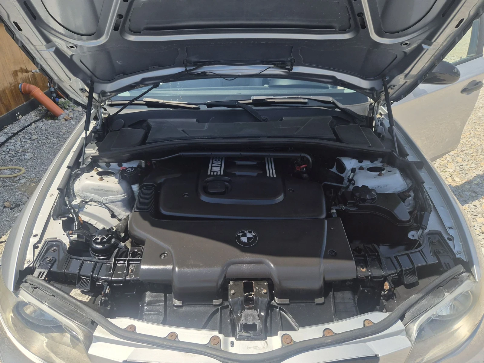 BMW 118 1.8d , снимка 8 - Автомобили и джипове - 54958077