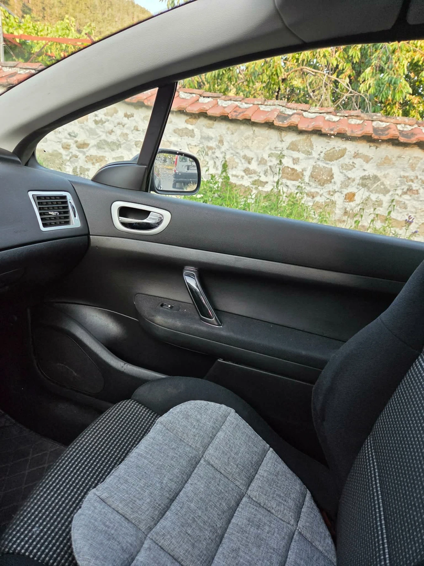 Peugeot 307 CC, снимка 4 - Автомобили и джипове - 55184351