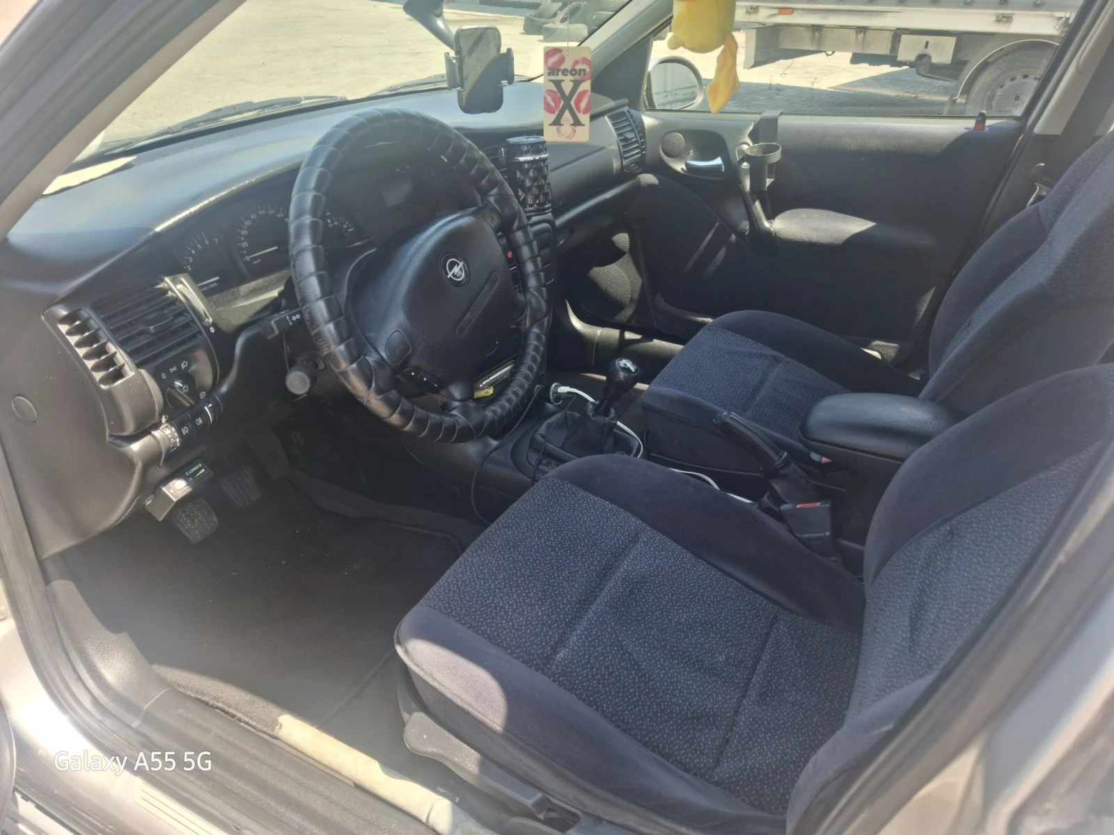 Opel Vectra 1.6, снимка 8 - Автомобили и джипове - 55615850