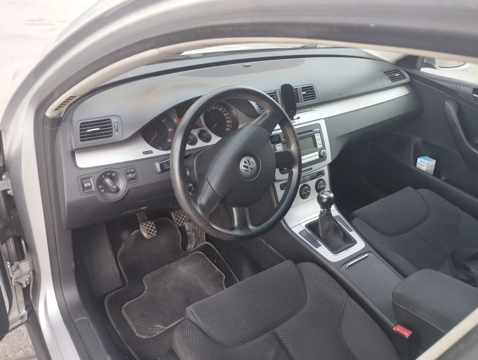 VW Passat, снимка 7 - Автомобили и джипове - 56548843
