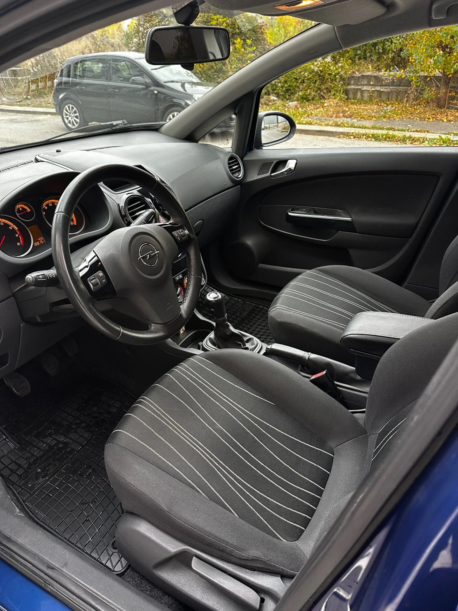 Opel Corsa D, снимка 10 - Автомобили и джипове - 56710677