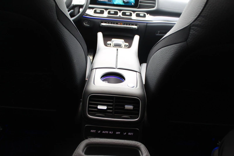 Mercedes-Benz GLS 350 D/4MATIC/AMG/286HP/360/PANO/LED/MASSAGEx4/E174pr, снимка 13 - Автомобили и джипове - 50399497
