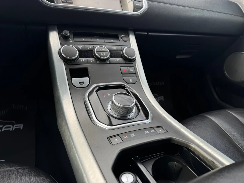 Land Rover Range Rover Evoque 2.2D-AUT-NAVI-MERIDIAN-КОЖА, снимка 15 - Автомобили и джипове - 52544597