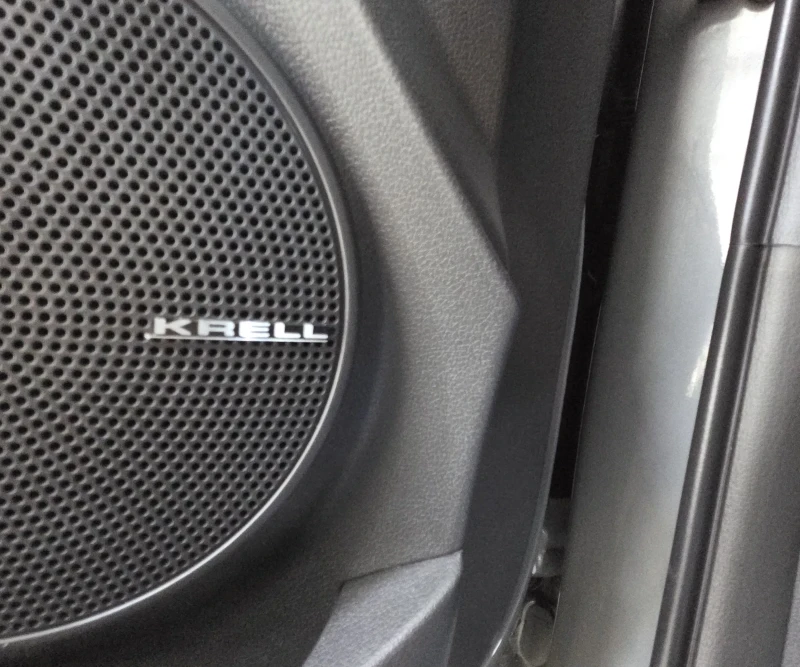 Hyundai Kona 64KW/Face lift/Пълна Сервизна История, снимка 15 - Автомобили и джипове - 52724081